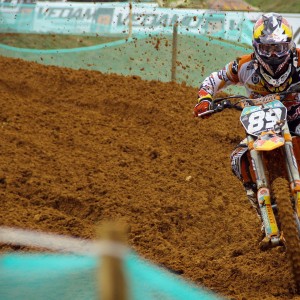 开云体育vip-太阳发挥出色，客场赢得激烈比赛，太阳发出了夺目的光芒改为拟人句